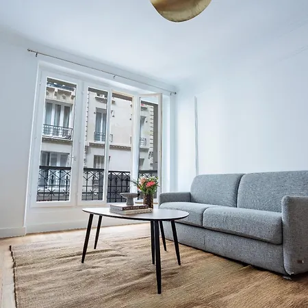 1 Chambre Main D'Or *